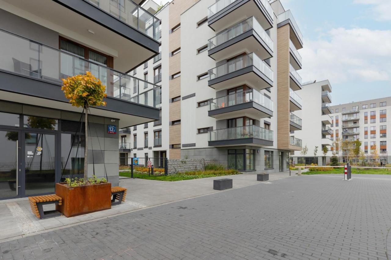 Postepu With Parking By Renters Apartment *
