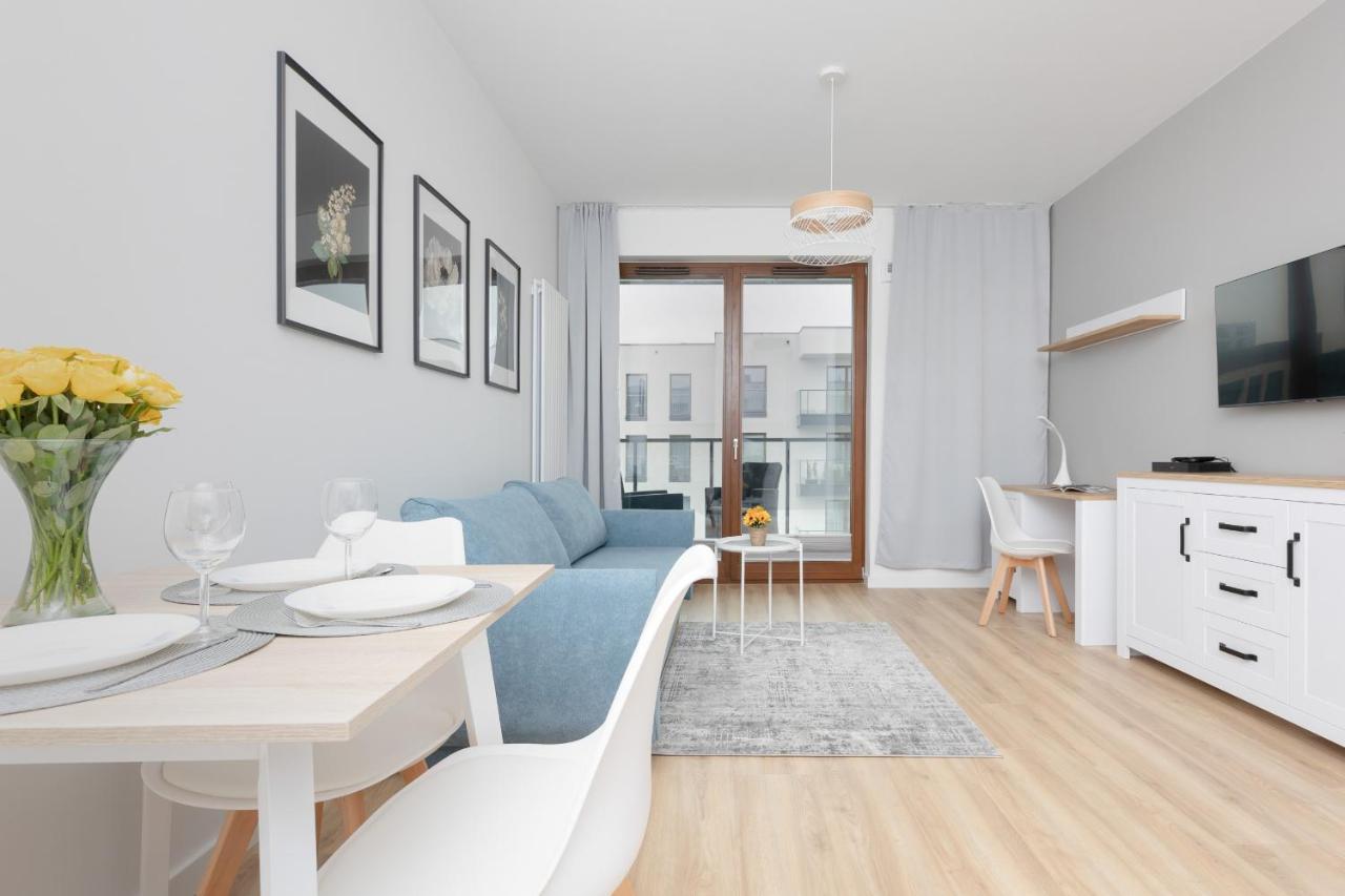 Apartment Postepu With Parking By Renters